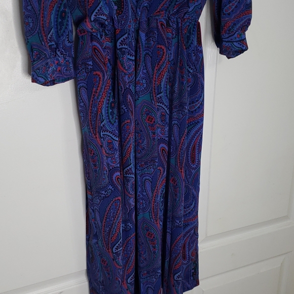 Long sleeve ,vintage dress, blue base with embroid - Picture 3 of 4
